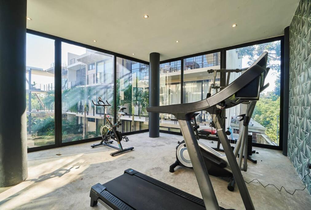 Apartment 304 Amena Romantic Jungle Ph W/ Private Pool & Gym *