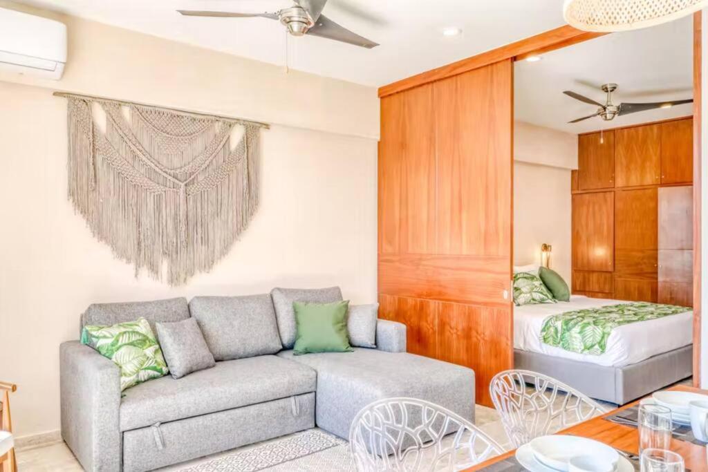 304 Amena Romantic Jungle Ph W/ Private Pool & Gym *